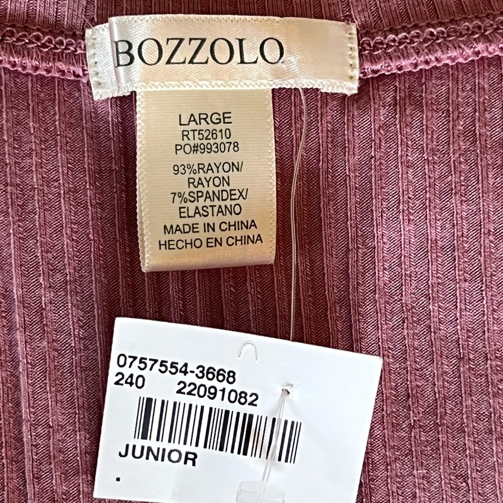 Crop shirt, size Junior Large, dusty mauve color, brand new.